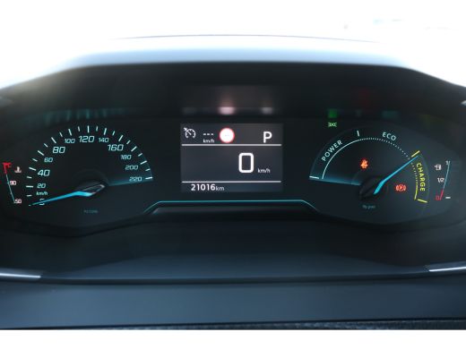 Peugeot 2008 1.2 Hybrid 136 Style | Cruise Control | Parkeersensoren achter | LED koplampen |Apple carplay | D... ActivLease financial lease