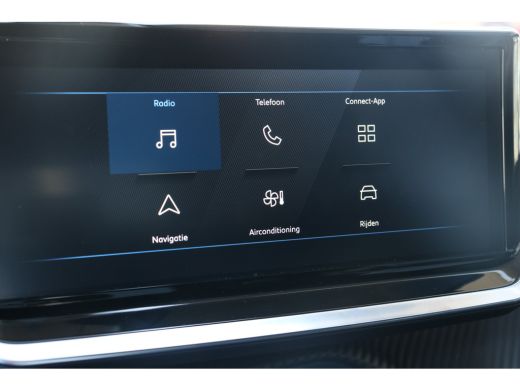 Peugeot 2008 1.2 Hybrid 136 Style | Cruise Control | Parkeersensoren achter | LED koplampen |Apple carplay | D... ActivLease financial lease