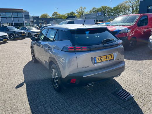 Peugeot 2008 1.2 Hybrid 136 Style | Cruise Control | Parkeersensoren achter | LED koplampen |Apple carplay | D... ActivLease financial lease