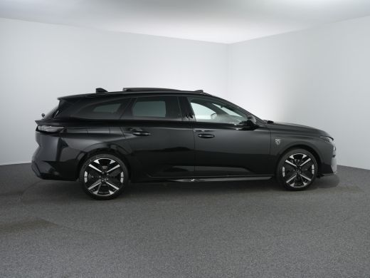 Peugeot 308 GT | Driver Sport Pack | Elektrische parkeerrem | Extra getinte achterste zijruiten en achterruit ActivLease financial lease