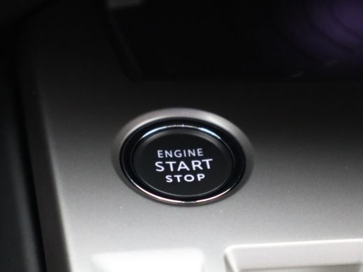 Peugeot 308 SW 1.2 PureTech Allure Pack Business | 360 camera | Climate Control | Apple Carplay/Android Auto ActivLease financial lease