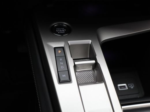 Peugeot 308 SW 1.2 PureTech Allure Pack Business | 360 camera | Climate Control | Apple Carplay/Android Auto ActivLease financial lease