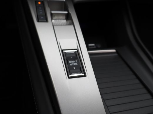 Peugeot 308 SW 1.2 PureTech Allure Pack Business | 360 camera | Climate Control | Apple Carplay/Android Auto ActivLease financial lease