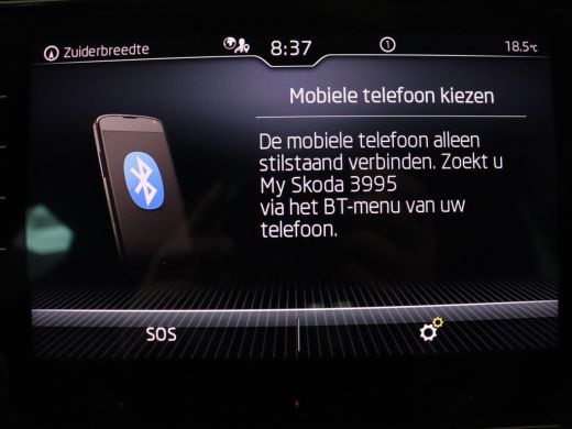 Skoda Karoq 1.5 TSI Business Edition Plus | Stoelverwarming | Adaptive cruise | Camera | Achterbankverwarming... ActivLease financial lease