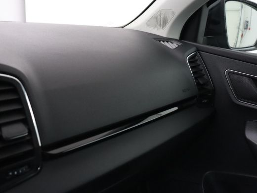 Skoda Karoq 1.5 TSI Business Edition Plus | Stoelverwarming | Adaptive cruise | Camera | Achterbankverwarming... ActivLease financial lease