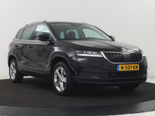 Skoda Karoq 1.5 TSI Business Edition Plus | Stoelverwarming | Adaptive cruise | Camera | Achterbankverwarming... ActivLease financial lease