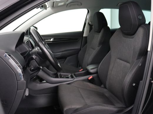 Skoda Karoq 1.5 TSI Business Edition Plus | Stoelverwarming | Adaptive cruise | Camera | Achterbankverwarming... ActivLease financial lease
