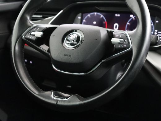 Skoda Octavia 1.5 e-TSI Business Edition | Stoelverwarming | Trekhaak | Camera | Carplay | Sfeerverlichting | M... ActivLease financial lease