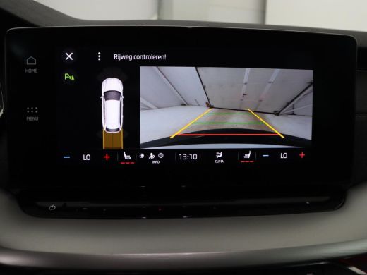 Skoda Octavia 1.5 e-TSI Business Edition | Stoelverwarming | Trekhaak | Camera | Carplay | Sfeerverlichting | M... ActivLease financial lease