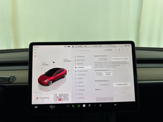 Tesla Model 3 Standard RWD Plus 60 kWh [ 3-Fase-11kW ] {SOH-87%} (INCL-BTW) Aut. *PANO | AUTOPILOT | LEATHER | ... ActivLease financial lease