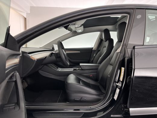 Tesla Model 3 Standard RWD Plus 60 kWh [ 3-Fase-11kW ] {SOH-87%} (INCL-BTW) Aut. *PANO | AUTOPILOT | LEATHER | ... ActivLease financial lease