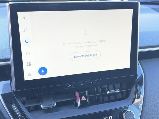 Toyota Corolla Cross Hybrid 200 Dynamic | Trekhaak | Carplay | LED Koplampen | Keyless entry | 18 inch LM-velgen | ActivLease financial lease