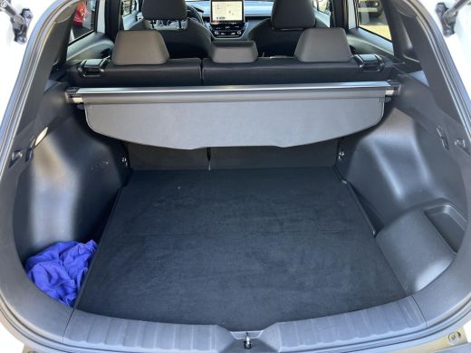 Toyota Corolla Cross Hybrid 200 Dynamic | Trekhaak | Carplay | LED Koplampen | Keyless entry | 18 inch LM-velgen | ActivLease financial lease