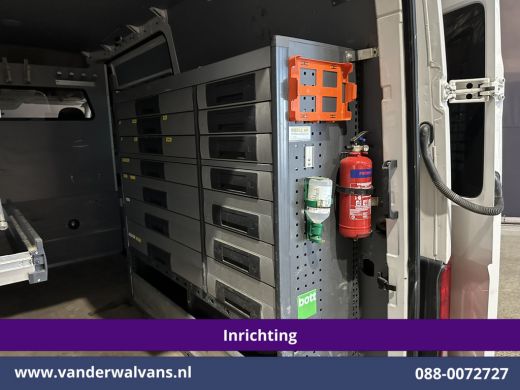 Volkswagen Crafter 2.0 TDI 141pk L3H3 L2H2 Inrichting Euro6 Airco | Camera | Apple Carplay | 3000kg Trekhaak | Cruis... ActivLease financial lease