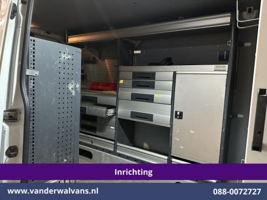 Volkswagen Crafter 2.0 TDI 141pk L3H3 L2H2 Inrichting Euro6 Airco | Camera | Apple Carplay | 3000kg Trekhaak | Cruis... ActivLease financial lease