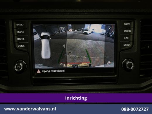 Volkswagen Crafter 2.0 TDI 141pk L3H3 L2H2 Inrichting Euro6 Airco | Camera | Apple Carplay | 3000kg Trekhaak | Cruis... ActivLease financial lease