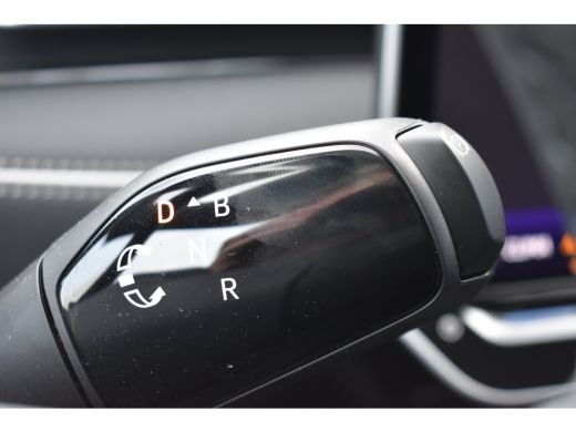 Volkswagen ID.7 Pro Limited Edition 77 kWh 286PK | TREKHAAK | 360 CAM. | MEMORY | HEAD-UP | STOEL+STUURVERW. | AD... ActivLease financial lease