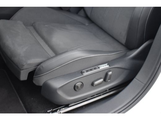 Volkswagen ID.7 Pro Limited Edition 77 kWh 286PK | TREKHAAK | 360 CAM. | MEMORY | HEAD-UP | STOEL+STUURVERW. | AD... ActivLease financial lease