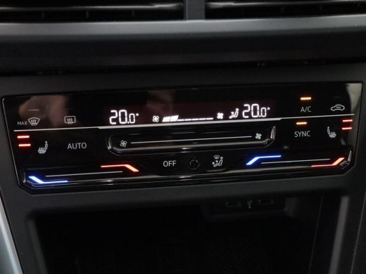 Volkswagen Taigo 1.0 TSi 110 Pk Automaat Life Business | Panorama dak | Adaptive cruise | Stoelverwarming | Trekha... ActivLease financial lease