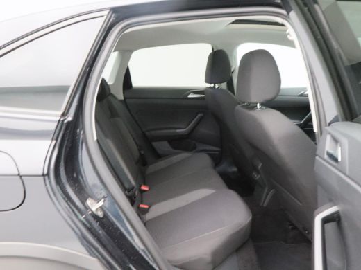 Volkswagen Taigo 1.0 TSi 110 Pk Automaat Life Business | Panorama dak | Adaptive cruise | Stoelverwarming | Trekha... ActivLease financial lease