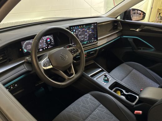 Volkswagen Tayron 1.5 eTSI 150PK DSG LIFE 7-PERSOONS/TREKHAAK/360CAMERA FABRIEKS GARANTIE ActivLease financial lease