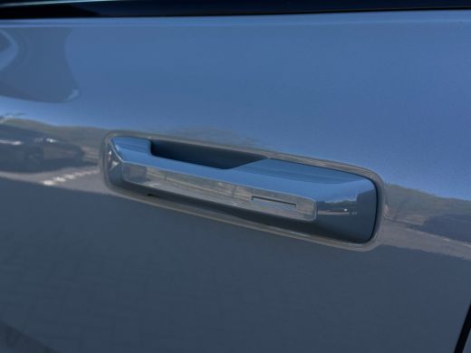 Volvo  EX30 Twin Motor Performance Ultra 69 kWh | Pine interieur! | Pano | Memory | Climate pack | 360 camera... ActivLease financial lease