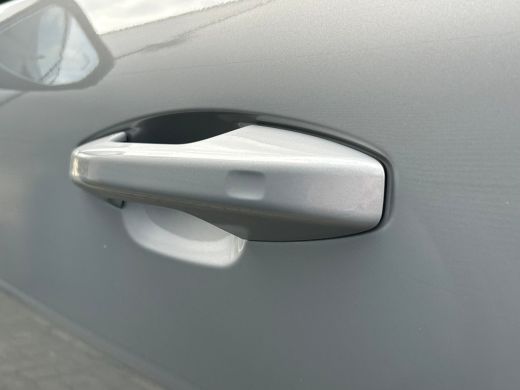 Volvo  EX40 Single Motor Extended Range Ultra 82 kWh | Wool Blend! | Trekhaak | 20" velg | 360 camera | Pano ... ActivLease financial lease