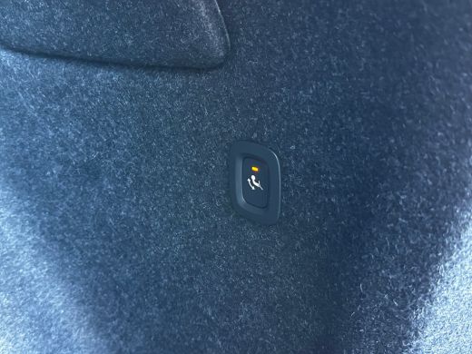 Volvo  EX40 Single Motor Extended Range Ultra 82 kWh | Wool Blend! | Trekhaak | 20" velg | 360 camera | Pano ... ActivLease financial lease