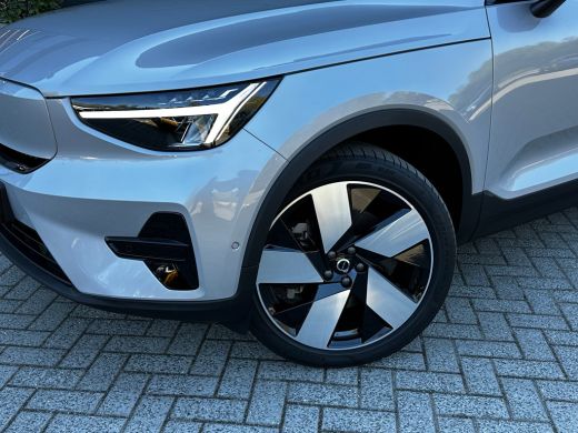 Volvo  EX40 Single Motor Extended Range Ultra 82 kWh | Wool Blend! | Trekhaak | 20" velg | 360 camera | Pano ... ActivLease financial lease