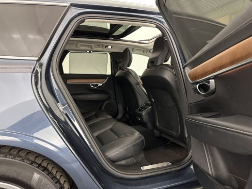 Volvo  V90 2.0 D4 Momentum Pro (INCL-BTW) Aut. *PANO | LEATHER | HEAD-UP | FULL-LED | MEMORY-PACK | HEATED-S... ActivLease financial lease