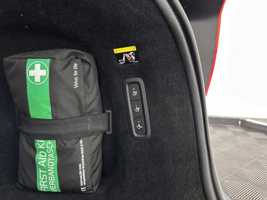 Volvo  V90 2.0 D4 Momentum Pro (INCL-BTW) Aut. *PANO | LEATHER | HEAD-UP | FULL-LED | MEMORY-PACK | HEATED-S... ActivLease financial lease