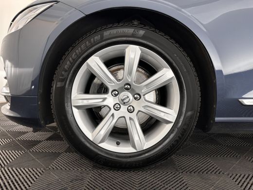 Volvo  V90 2.0 D4 Momentum Pro (INCL-BTW) Aut. *PANO | LEATHER | HEAD-UP | FULL-LED | MEMORY-PACK | HEATED-S... ActivLease financial lease