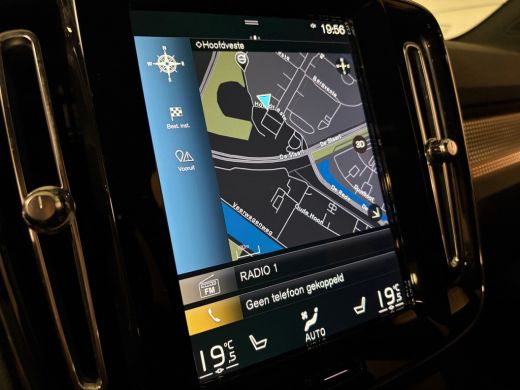 Volvo  XC40 T5 Recharge R-Design | Schuifdak | Trekhaak | Onderkant mee gespoten incl. black pack | Adaptieve... ActivLease financial lease