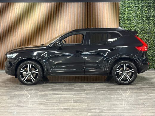 Volvo  XC40 T5 Recharge R-Design | Schuifdak | Trekhaak | Onderkant mee gespoten incl. black pack | Adaptieve... ActivLease financial lease