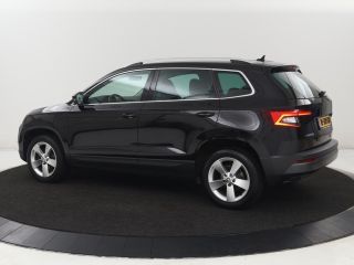 Skoda Karoq 1.5 TSI Business Edition Plus | Stoelverwarming | Adaptive cruise | Camera | Achterbankverwarming...