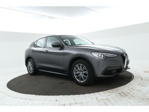 Alfa Romeo Stelvio 2.2d Super Automaat, Navigatie, Leer, Climate, ActivLease financial lease