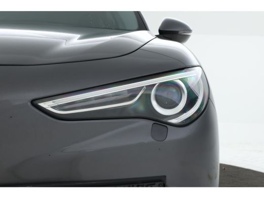 Alfa Romeo Stelvio 2.2d Super Automaat, Navigatie, Leer, Climate, ActivLease financial lease