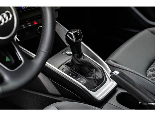 Audi A1 Sportback Sportback 30 TFSI S edition 116PK | LED Koplampen | Stoelverw. Voor | Fabrieksgarantie t/m 07/203... ActivLease financial lease