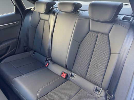 Audi A3 Limousine 30 110pk TFSI S edition Parkeerhulp achter | Cruise control | 	MMI navigatie plus MMI t... ActivLease financial lease