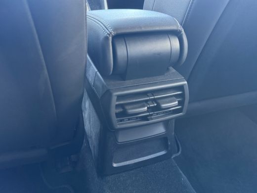 Audi A3 Limousine 30 110pk TFSI S edition Parkeerhulp achter | Cruise control | 	MMI navigatie plus MMI t... ActivLease financial lease