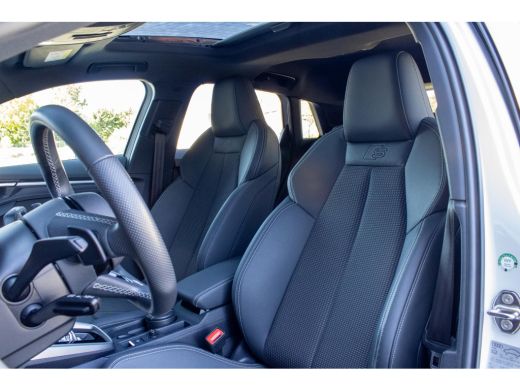Audi A3 Sportback 40 TFSIe Sline Pano Maxton Diffuser Matrix Camera Sfeerverlichting ActivLease financial lease