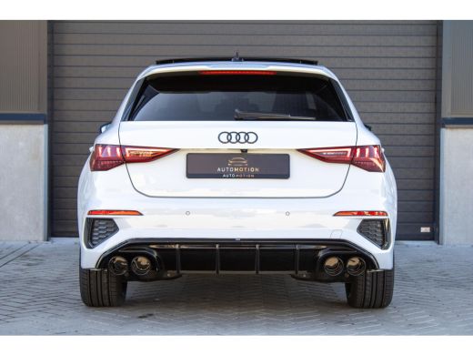 Audi A3 Sportback 40 TFSIe Sline Pano Maxton Diffuser Matrix Camera Sfeerverlichting ActivLease financial lease