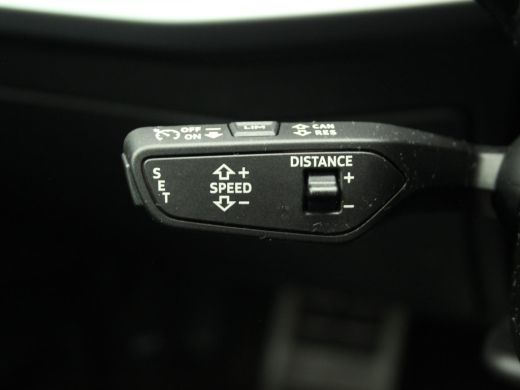 Audi A3 Sportback 45 TFSi e 272 Pk S-Line Competition | Stoelverwarming | Trekhaak | Camera | Adaptive Cr... ActivLease financial lease