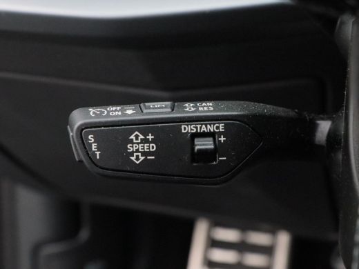 Audi A3 Sportback 45 TFSi e 272 Pk S-Line Competition | Stoelverwarming | Trekhaak | Camera | Adaptive Cr... ActivLease financial lease