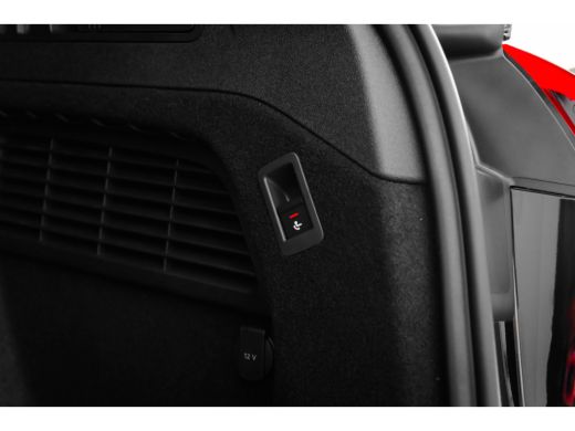 Audi A5 Avant S edition 150PK | Rode Remklauwen | Trekhaak | Stoeverw. voor | Sfeerverlichting | Privacy ... ActivLease financial lease