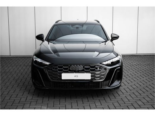 Audi A5 Avant S edition 150PK | Rode Remklauwen | Trekhaak | Stoeverw. voor | Sfeerverlichting | Privacy ... ActivLease financial lease