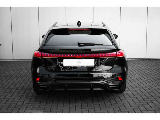 Audi A5 Avant S edition 150PK | Rode Remklauwen | Trekhaak | Stoeverw. voor | Sfeerverlichting | Privacy ... ActivLease financial lease