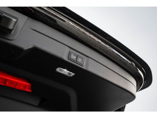 Audi A5 Limousine e-hybrid 299 pk S edition | 4-voudig verstelbare lendensteunen | Achterklep elektrisch ... ActivLease financial lease