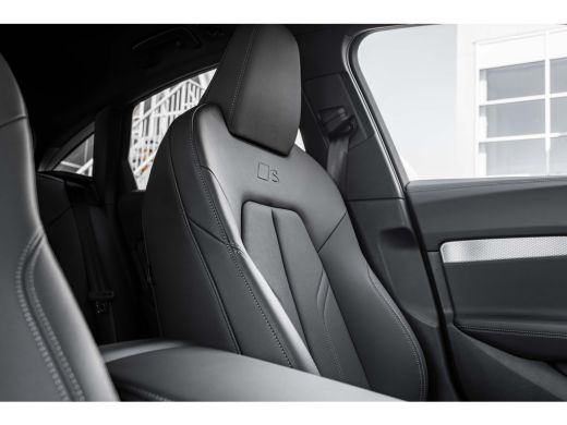Audi A5 Limousine e-hybrid 299 pk S edition | 4-voudig verstelbare lendensteunen | Achterklep elektrisch ... ActivLease financial lease