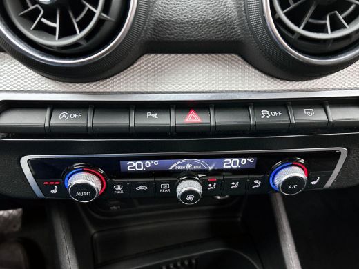 Audi Q2 35 TFSI 150PK Advanced VIRTUAL | NAVI & CARPLAY | CAMERA | EL. ACHTERKLEP | AD-CRUISE ActivLease financial lease
